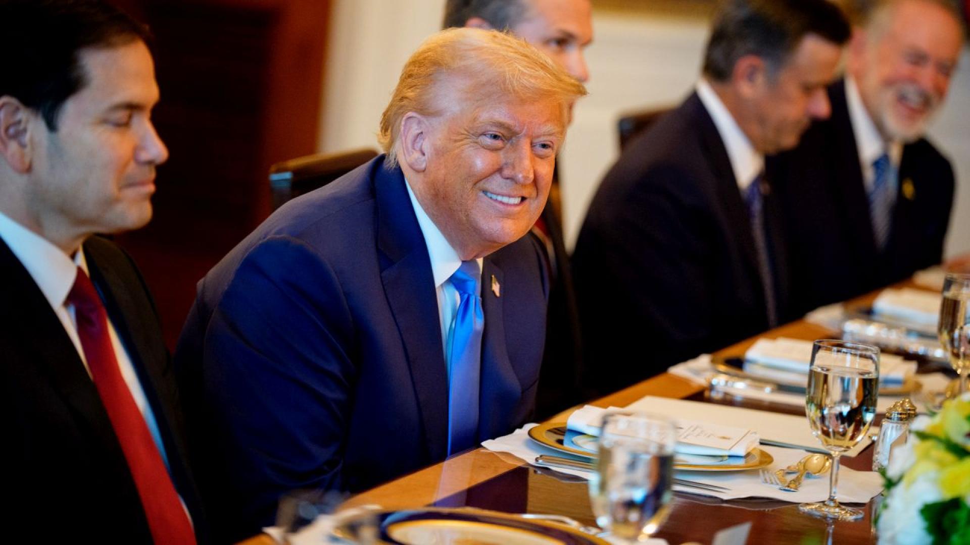 Доналд Тръмп заяви че вероятно до два дни ще изпрати