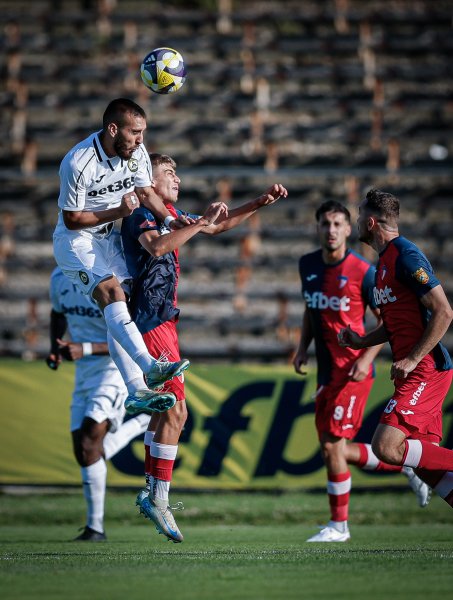 Славия Марек Дупница1