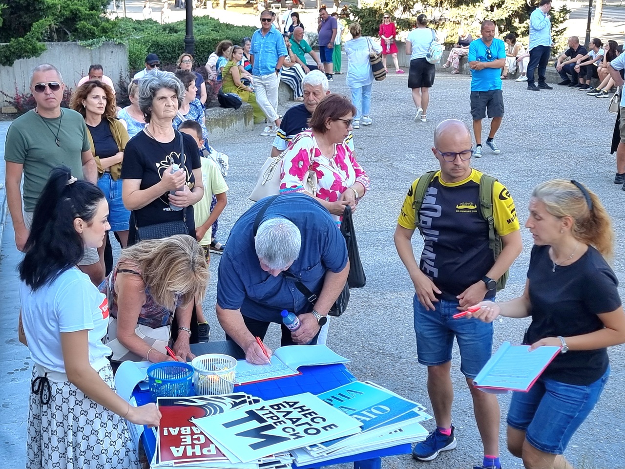 <p>За втори път във Варна протестират в подкрепа на задържания на 8 юли кмет на града Благомир Коцев.</p>