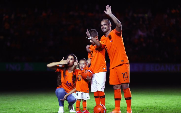 Синът на Уесли Снайдер с първи професионален договор