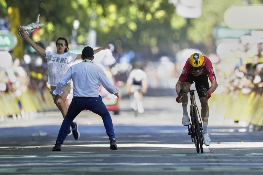 11 етап от Тур дьо Франс1