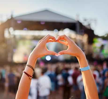 Първата вечер на SOLAR SUMMER 2025 в Бургас ще бъде