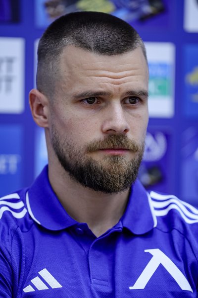 Пресконференция на Хулио Веласкес и Радослав Кирилов преди първия мач1