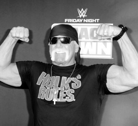 На 24 юли 2025 г известният американски кечист и поп