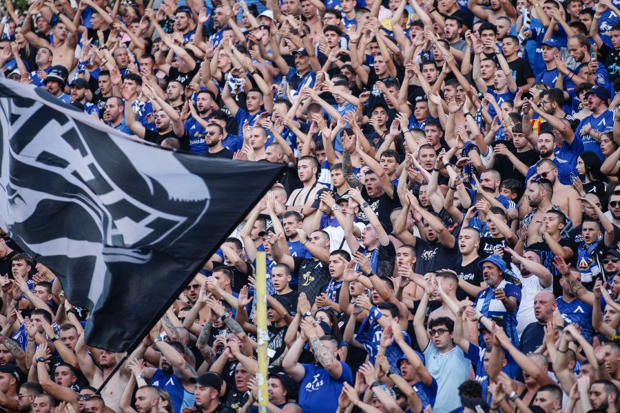 Фенове на Левски1