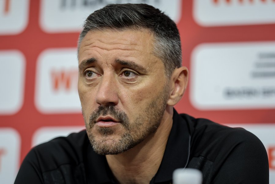 Пресконференция на Душан Керкез1