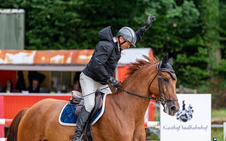 Росен Райчев завърши на първо място на турнира по конен спорт в Германия