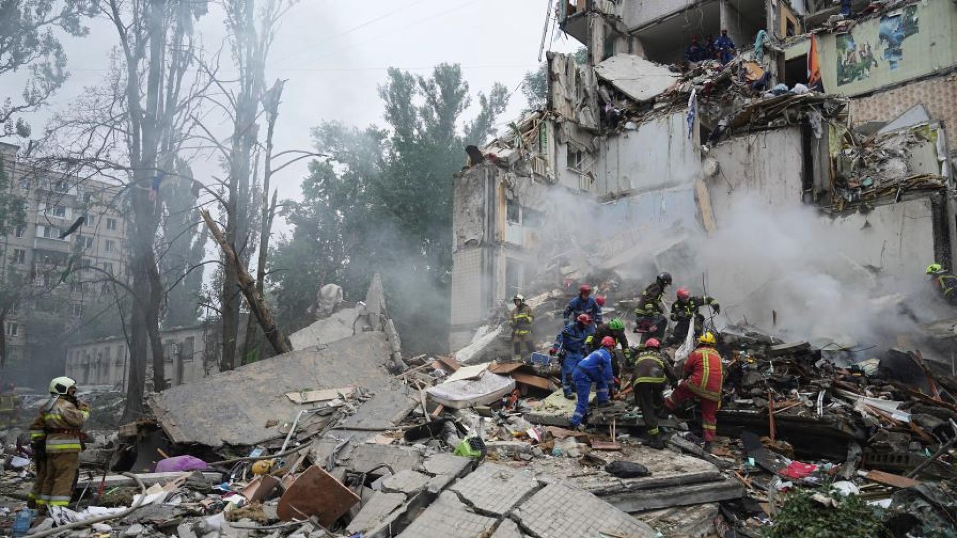 Русия извърши ракетно нападение срещу Киев малко след полунощ предаде