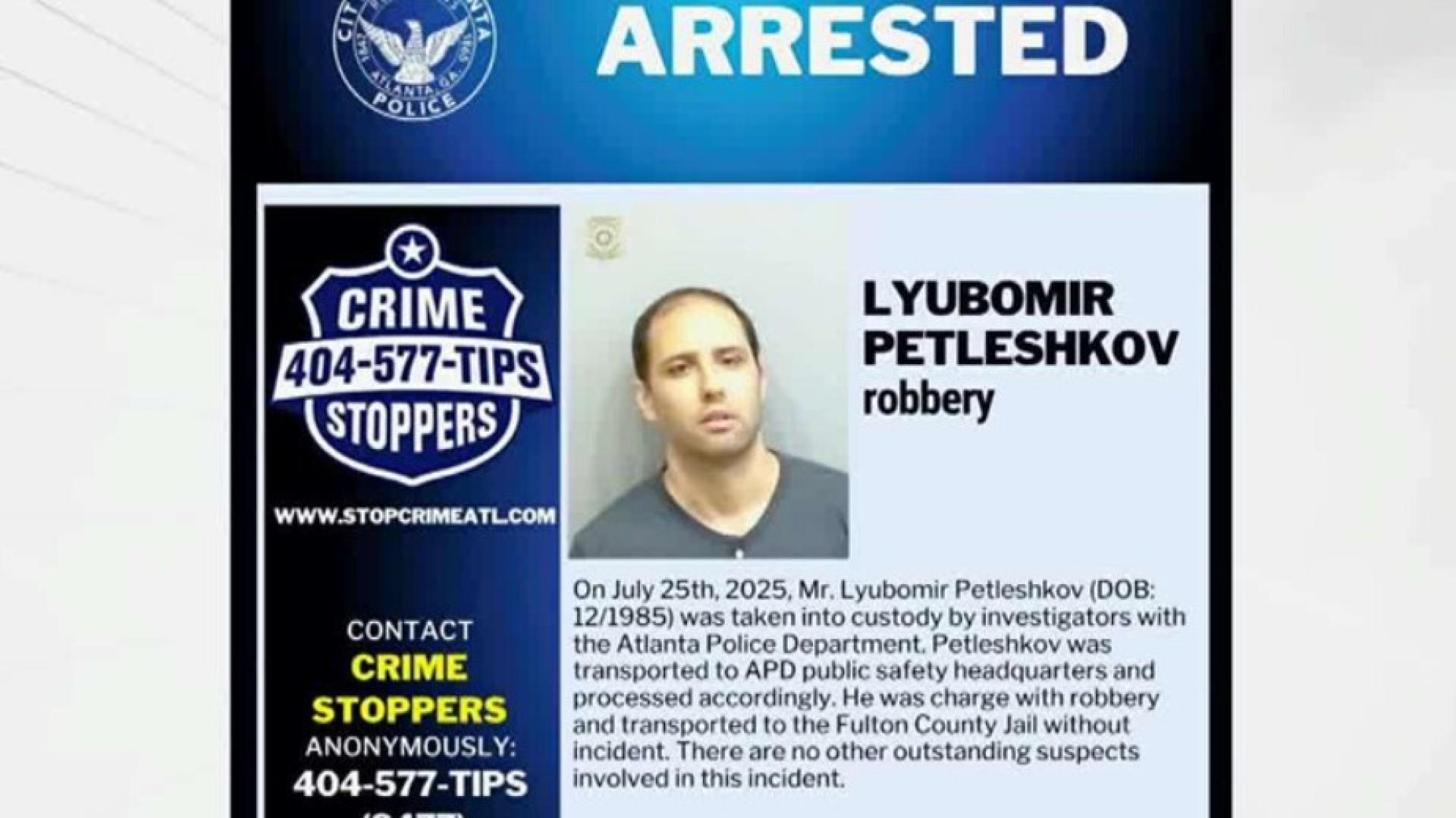 Сцена като от холивудски филм Българин ограби банка на 15