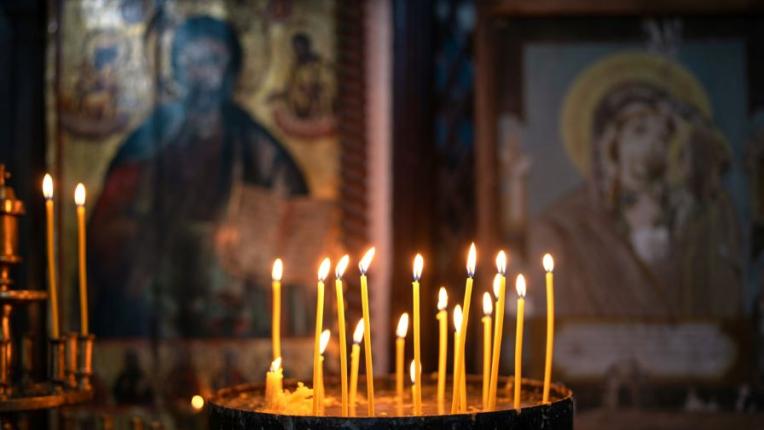 църква свещи