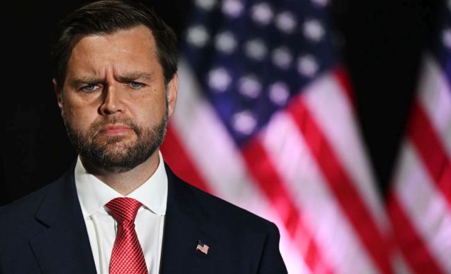 Синът на Тъкър Карлсън напуска кабинета на Джей Ди Ванс