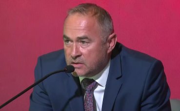 Валтер Папазки е поканил лично Бойко Величков в ЦСКА