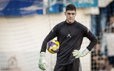 Играч на Левски навърши пълнолетие в Турция, дърпат му ушите