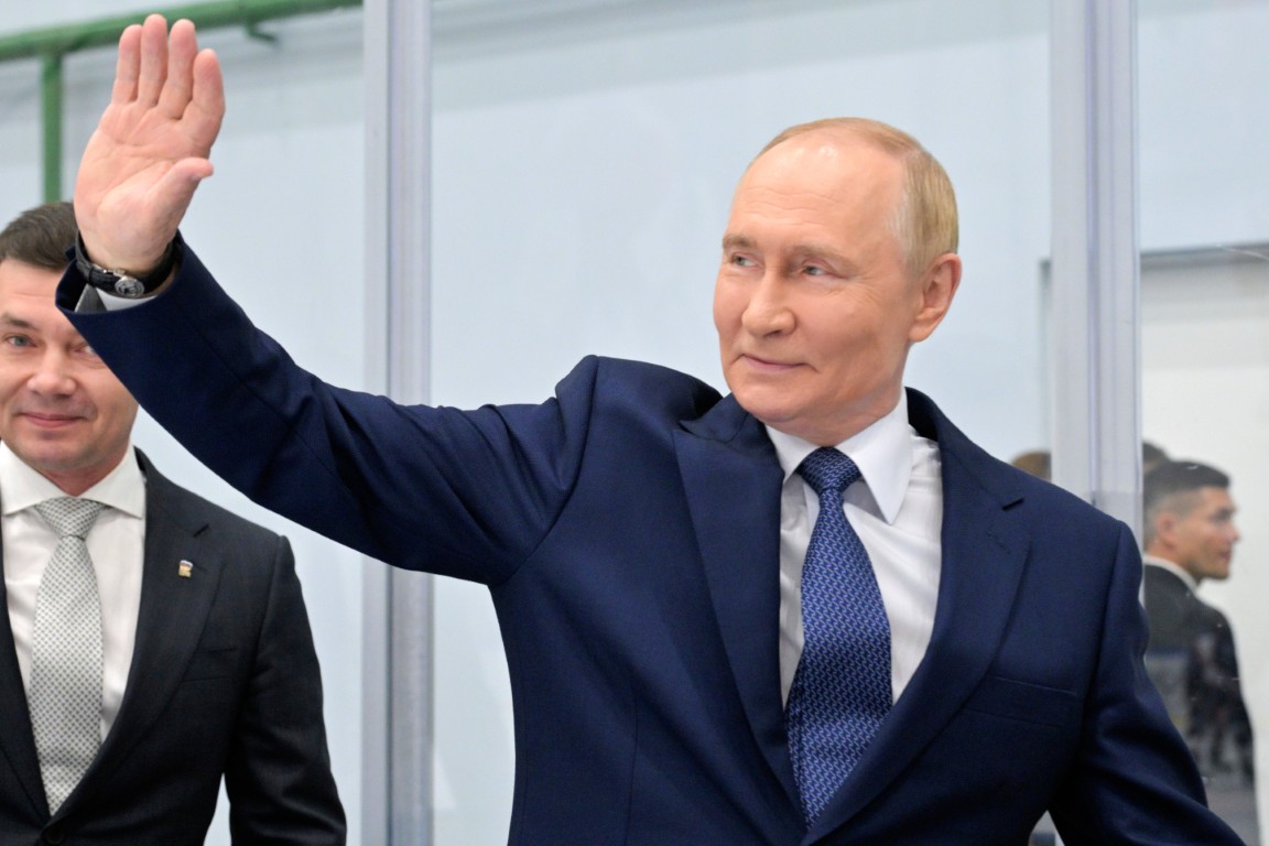 Руският президент Владимир Путин вече е в Магадан