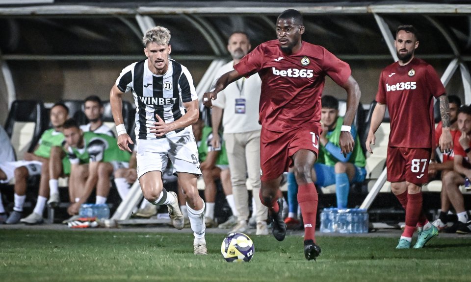 Локомотив Пд Славия1