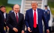 <p>Тръмп: <strong><span style="color:#ff0000;">Ние сме №1, Русия е №2 в света</span></strong> и това е голяма работа</p>