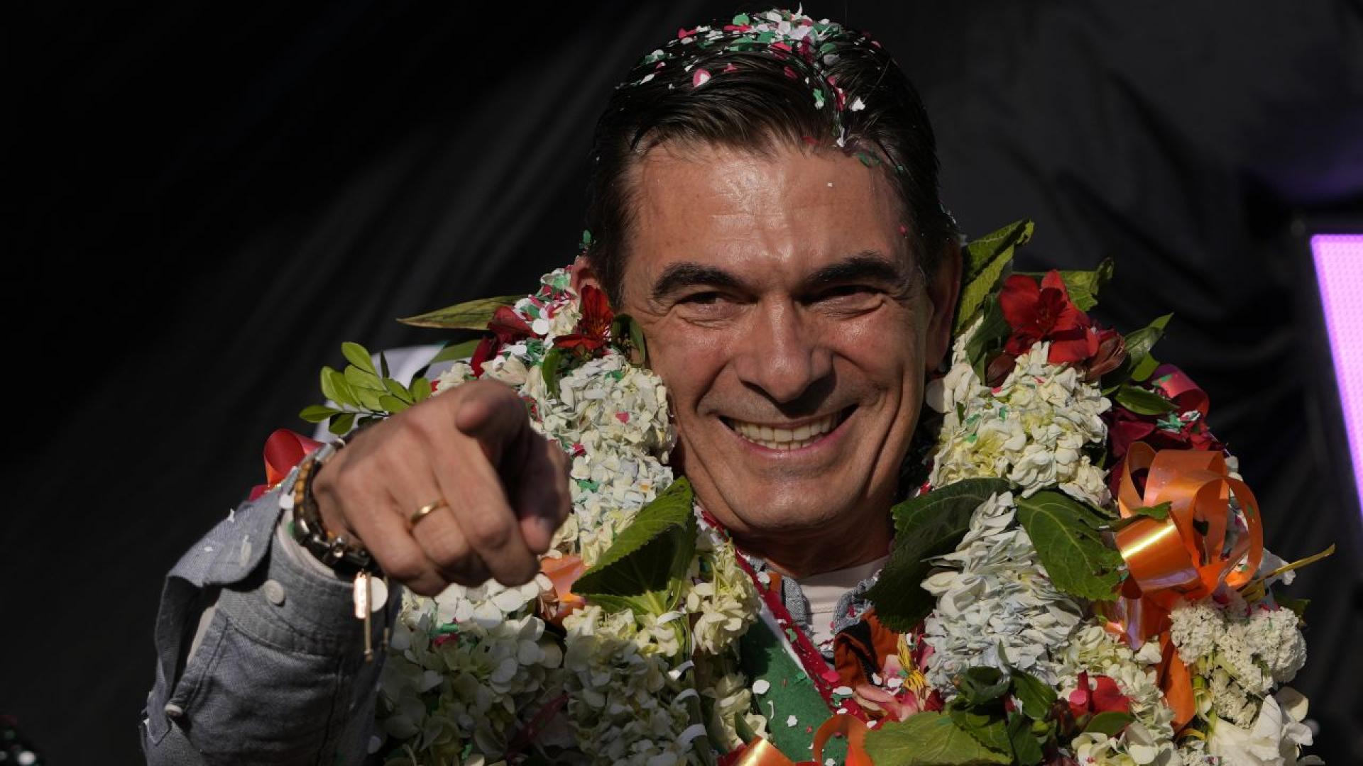 Двама кандидати от десницата се класират за втори тур на