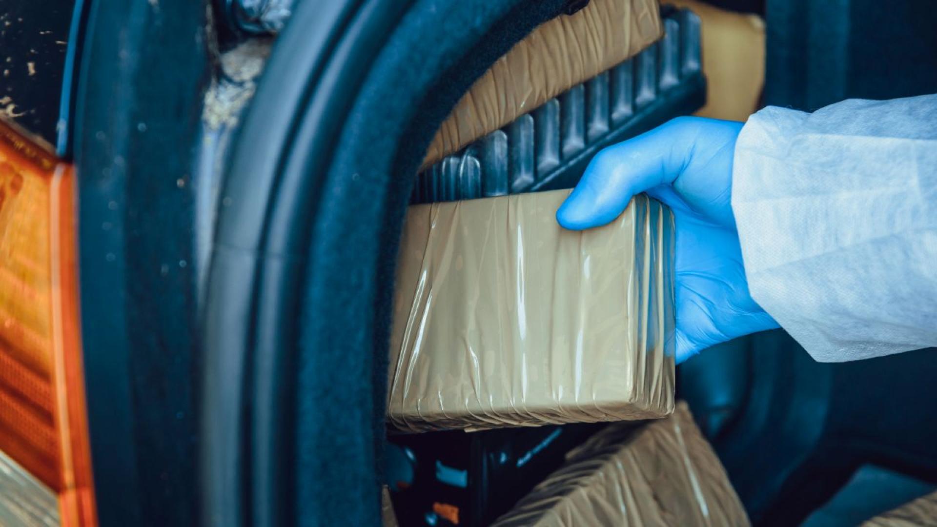 Италианските власти задържаха български гражданин на пристанището в Чивитавекия близо