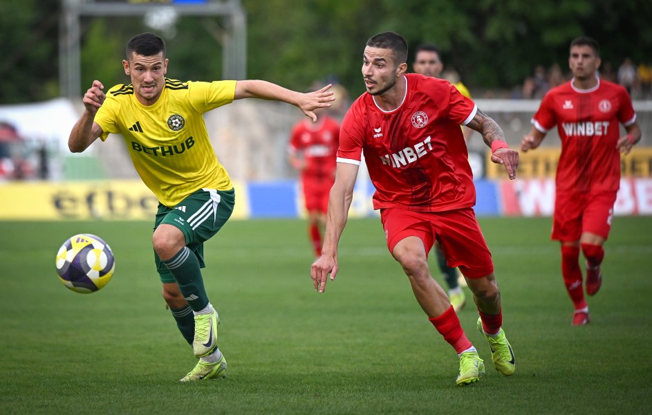 Добруджа Ботев Враца1