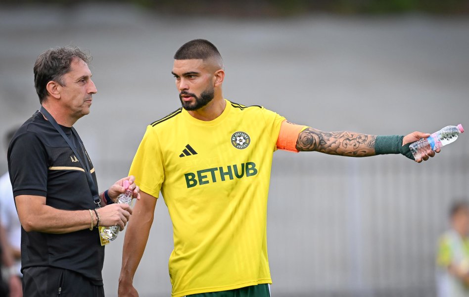 Добруджа Ботев Враца1