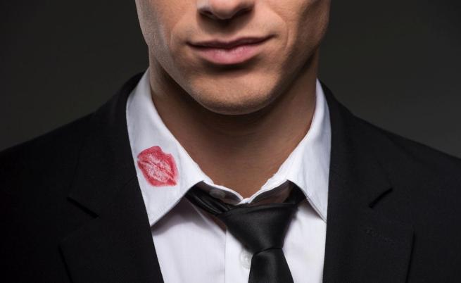 Мъжете с тези професии са по-склонни да изневерят