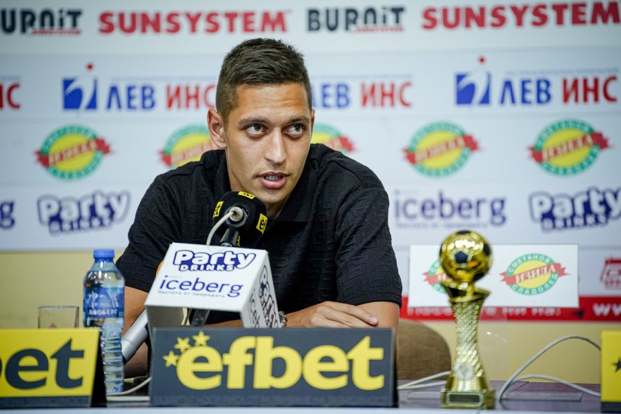 Петър Андреев1