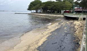 Петролен разлив в Черно море край Новоросийск