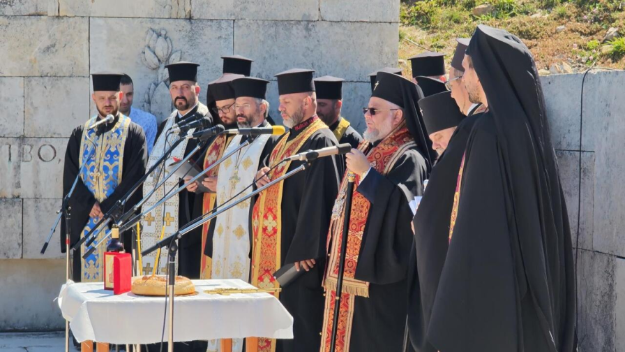 Наталия Киселова присъства на честванията по...