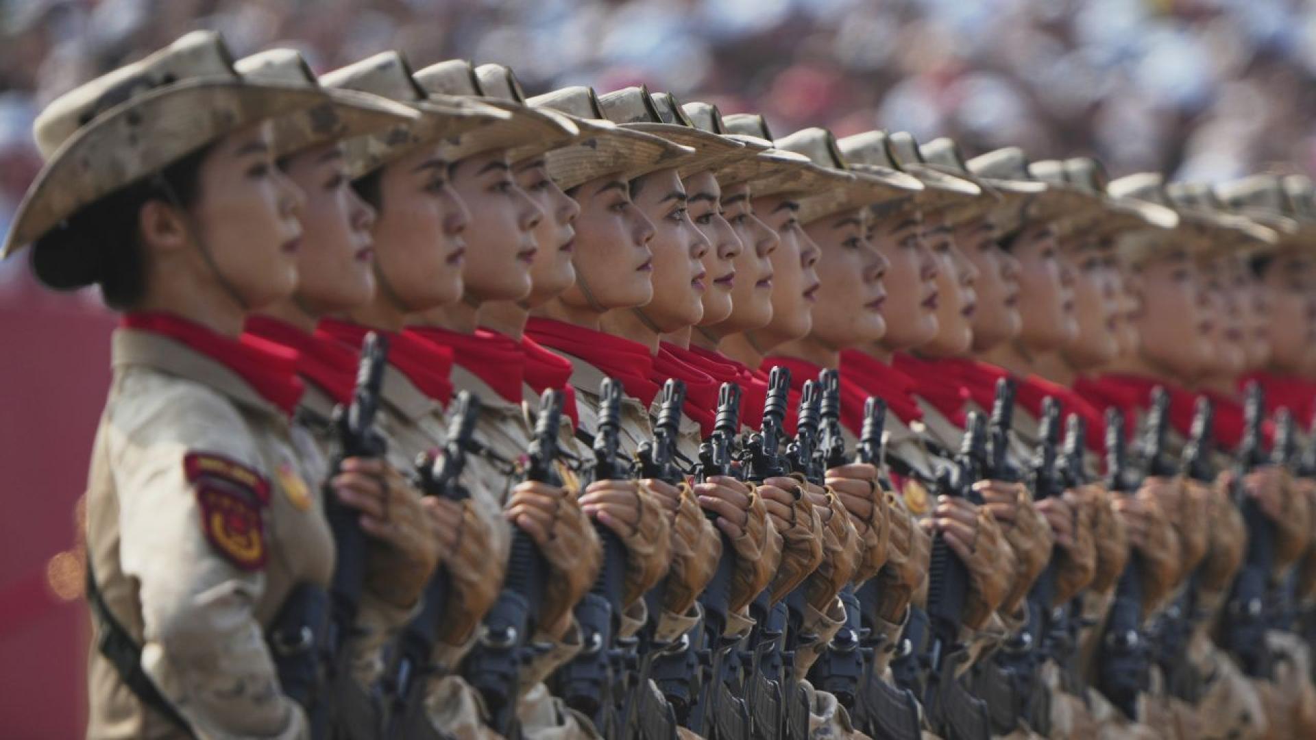 Китайският лидер Си Цзинпин руският президент Владимир Путин и севернокорейският