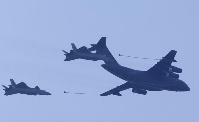 Неидентифициран дрон е забелязан над база на НАТО в Германия