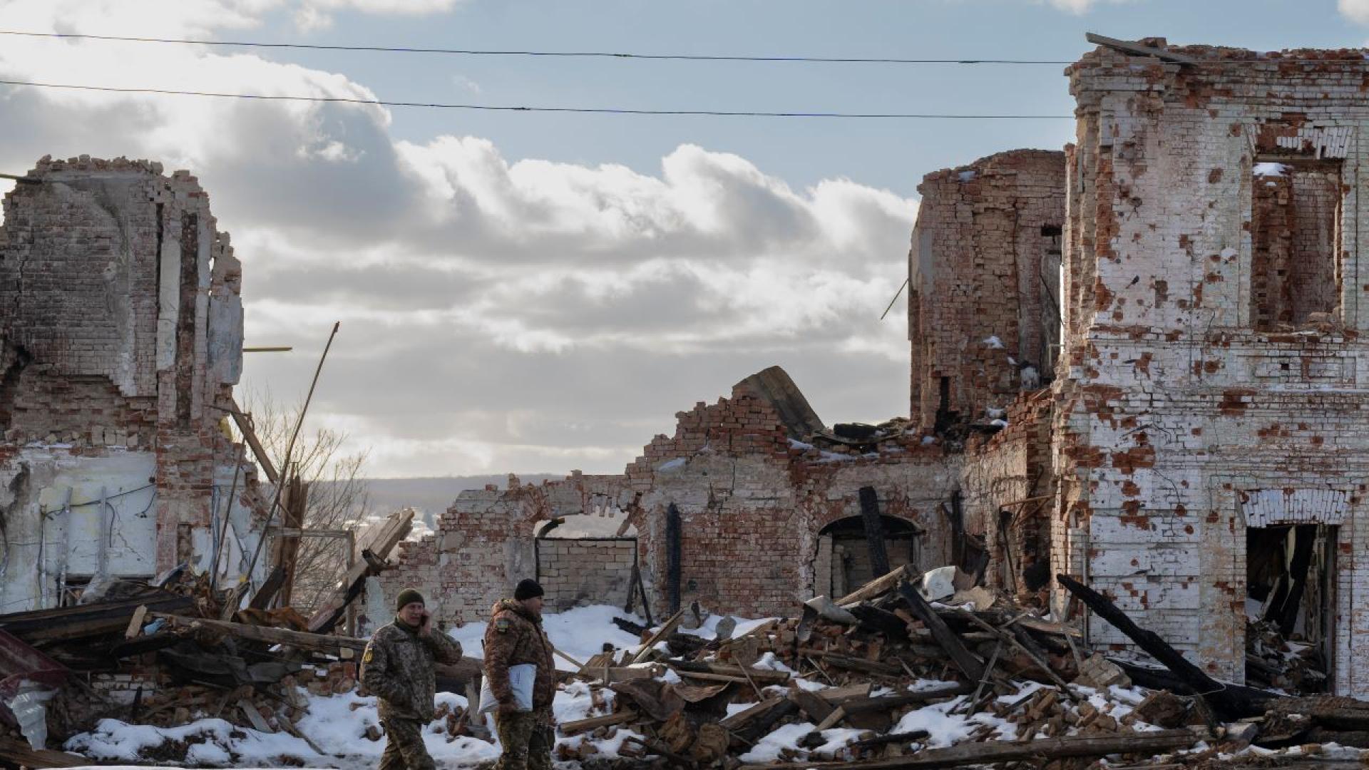 Русия обяви днес че е превзела около половината от украинския