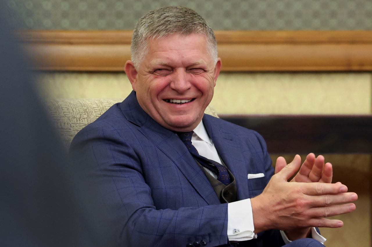 Си поиска от Фицо страната му да насърчи отношенията между Китай и ЕС
