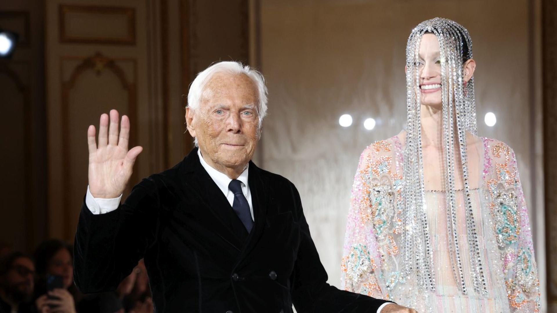 Емблематичният моден дизайнер Джорджо Армани почина в четвъртък 4 септември  През