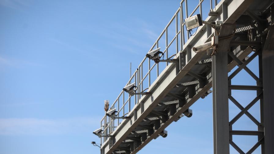 <p>&quot;Средната скорост е като извънземните - всички говорим за нея, но никой не я е виждал&quot;</p>