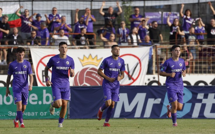 Етър разби Марек на 