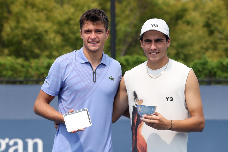 Иван Иванов vs Александър Василев1