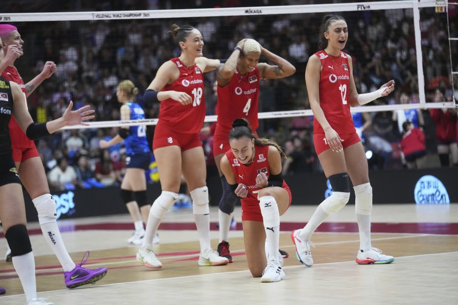 Япония Турция1