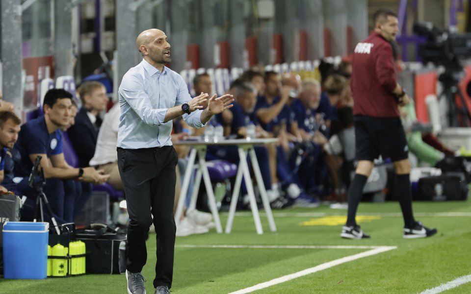 Селекционерът на Казахстан напусна