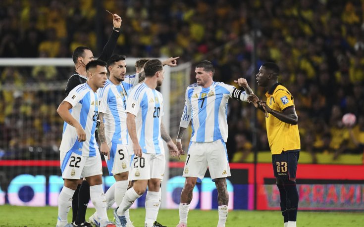 Аржентина без трима футболисти на Атлетико заради проблем с ваксини