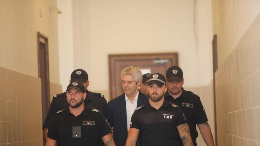 Адвокатите на Благомир Коцев поискаха прекратяване на досъдебното производство