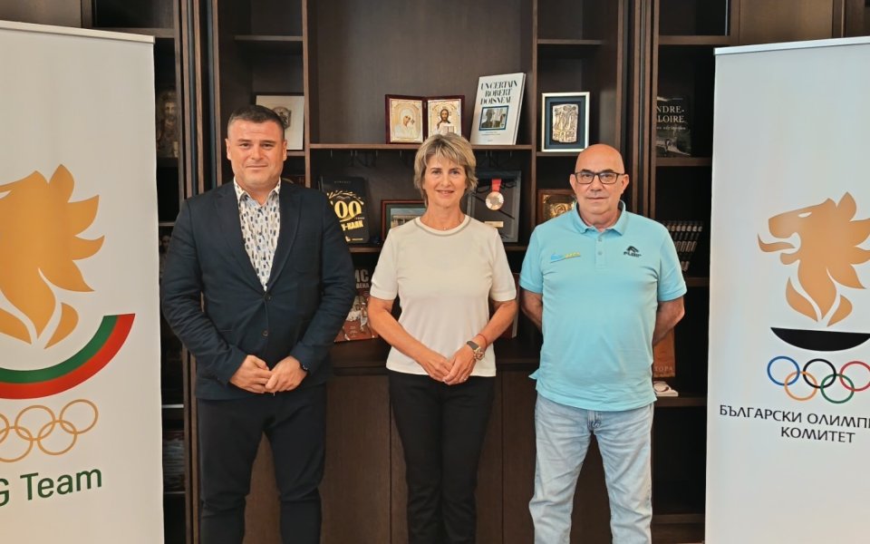 Весела Лечева подкрепи Световното първенство за спортисти със синдром на Даун