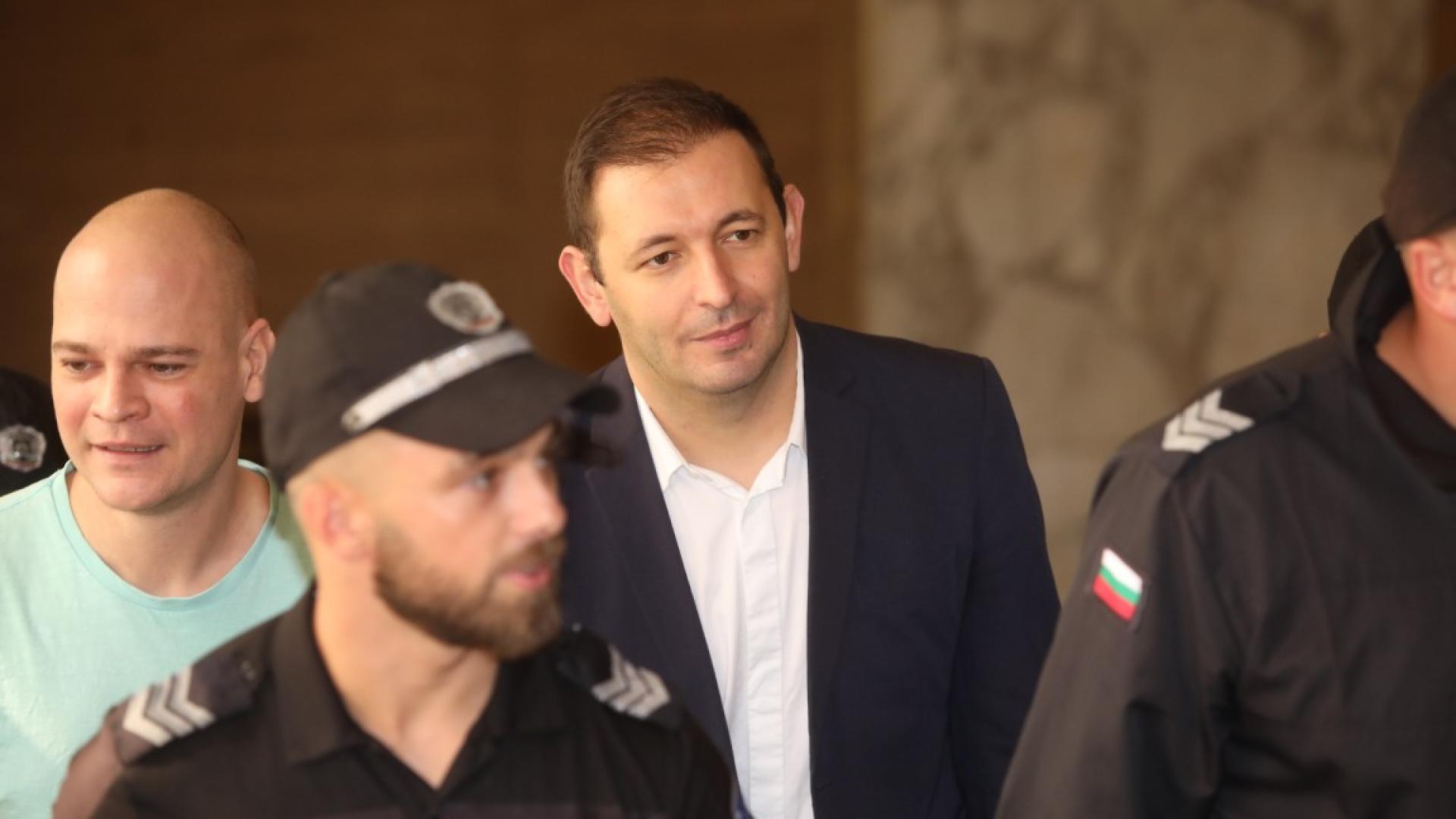 Бившият заместник кмет на София Никола Барбутов и съветникът му Петър Рафаилов