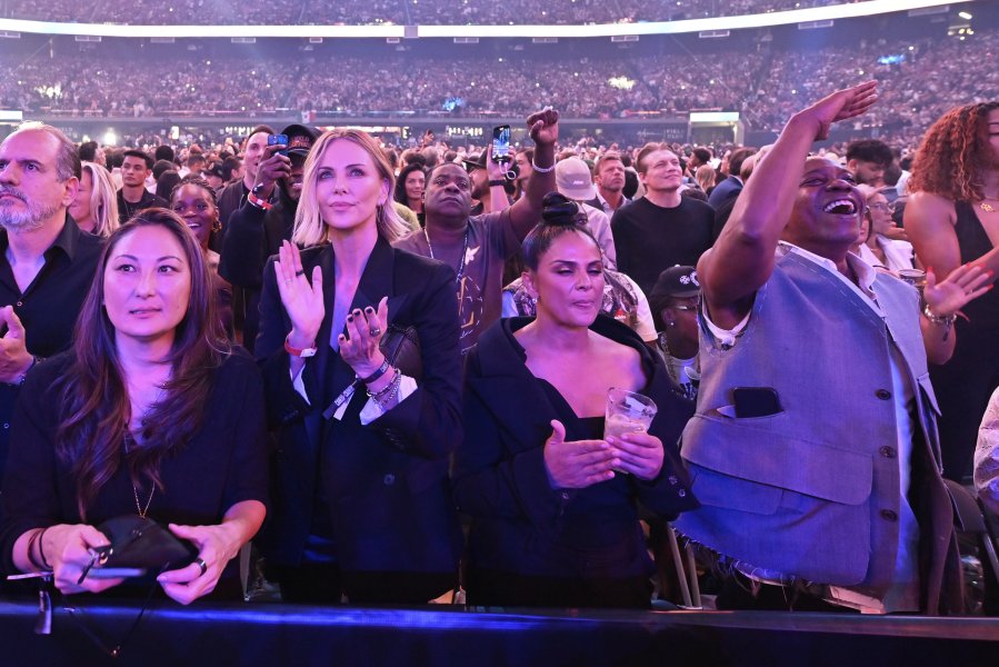 Канело Алварес Терънс Крауфорд1