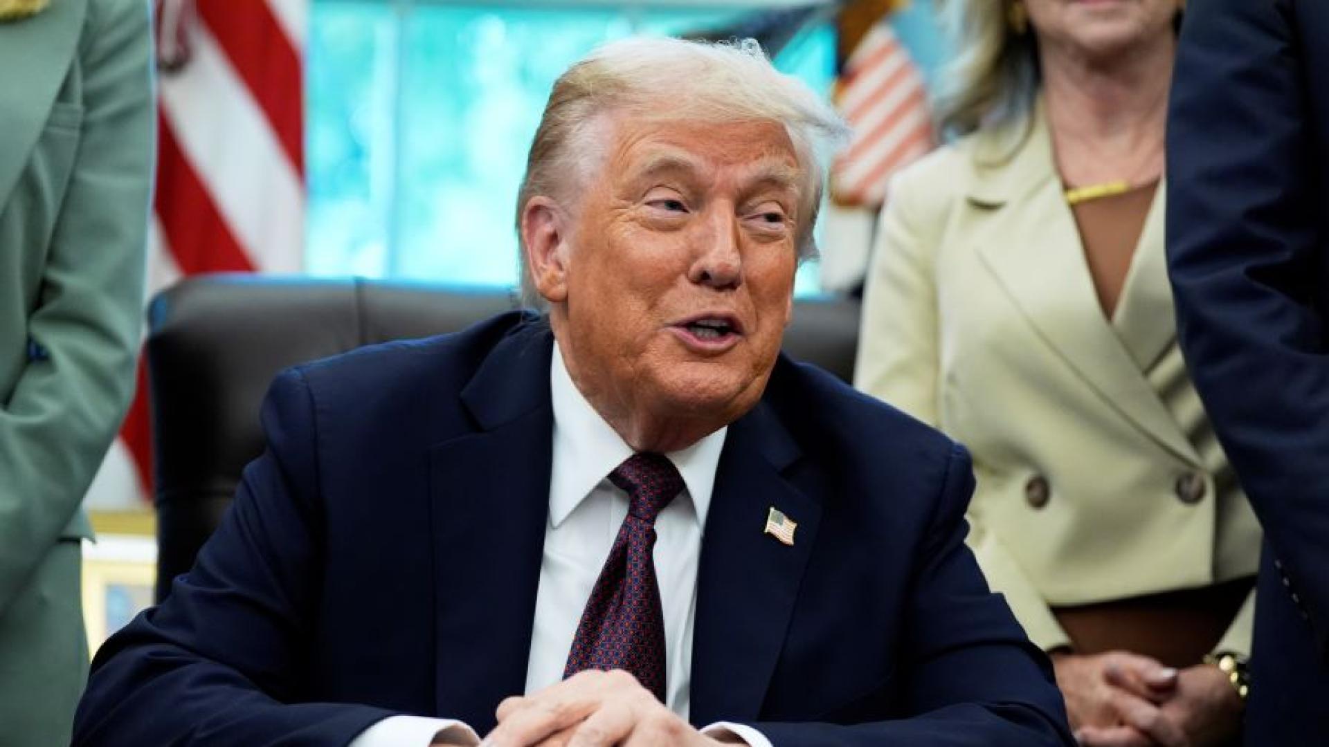 Американският президент Доналд Тръмп подписа президентски указ за разполагане на военнослужещи