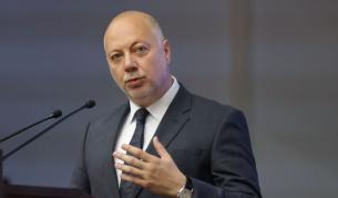 <p>Желязков: Правителството се вслушва във всяка критика</p>