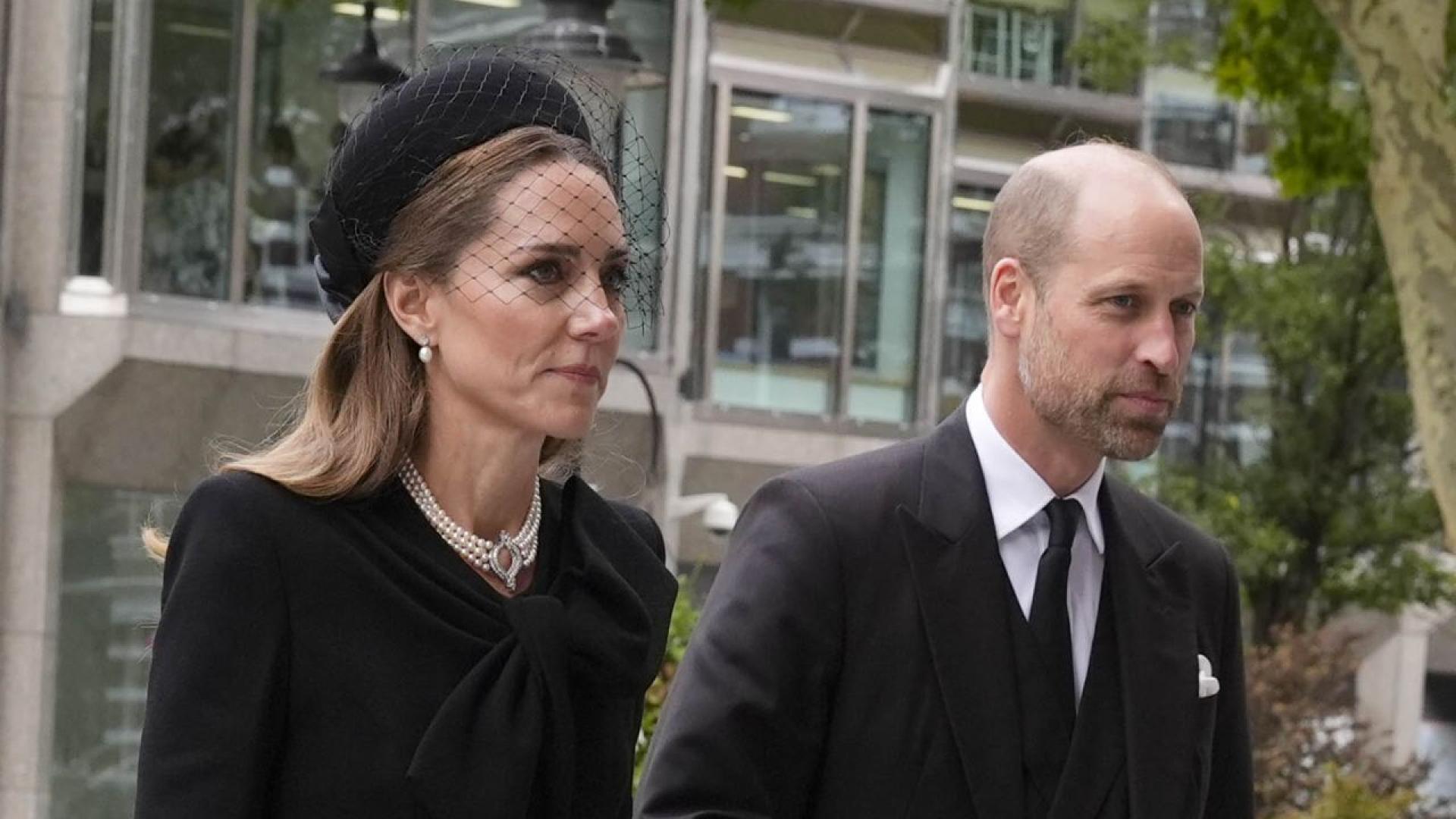 Кейт Мидълтън принц Уилям и други членове на кралското семейство