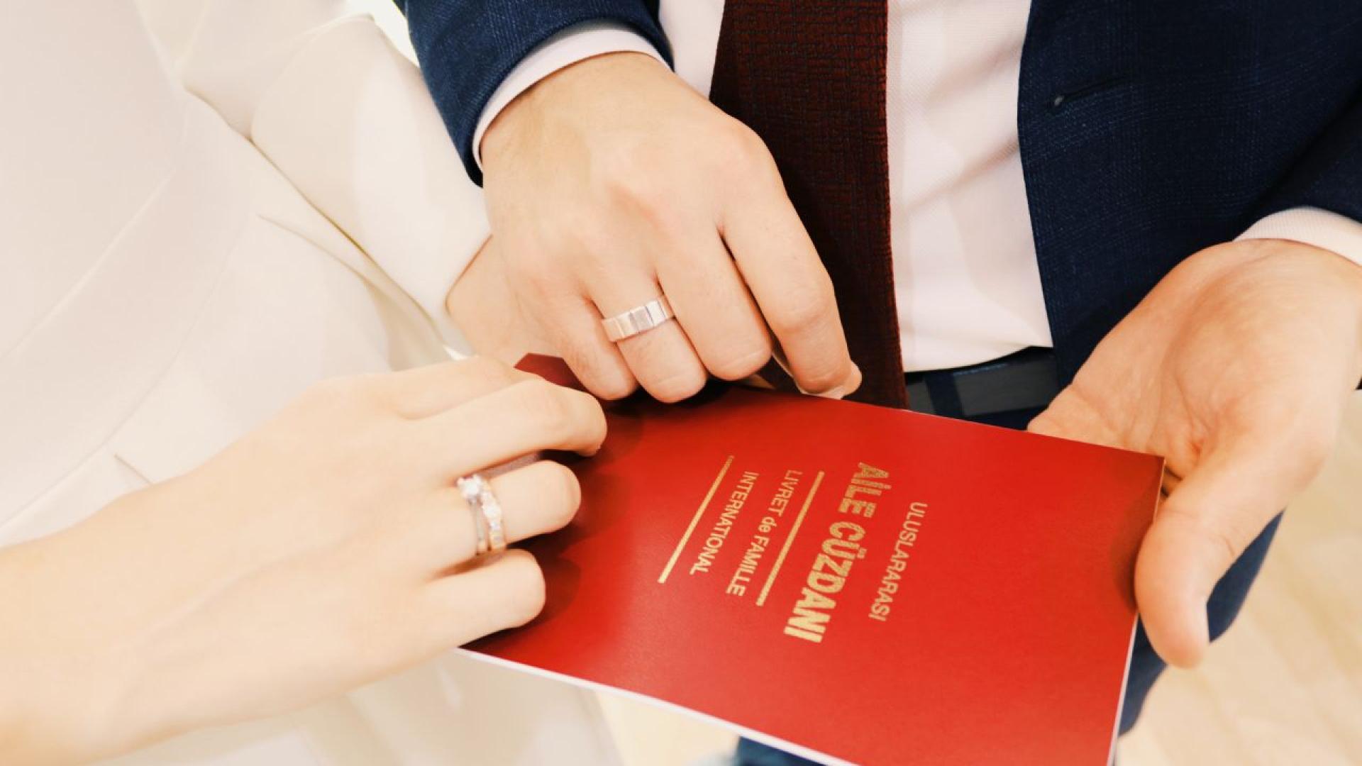 Представители на управляващата в Турция Партия на справедливостта и развитието