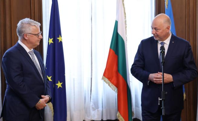 Стратегическо партньорство: България и САЩ с меморандум за редкоземни метали и нови технологии