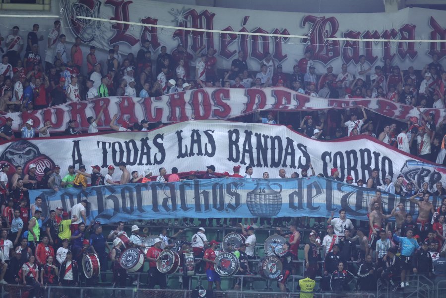 Палмейрас Ривър Плейт1