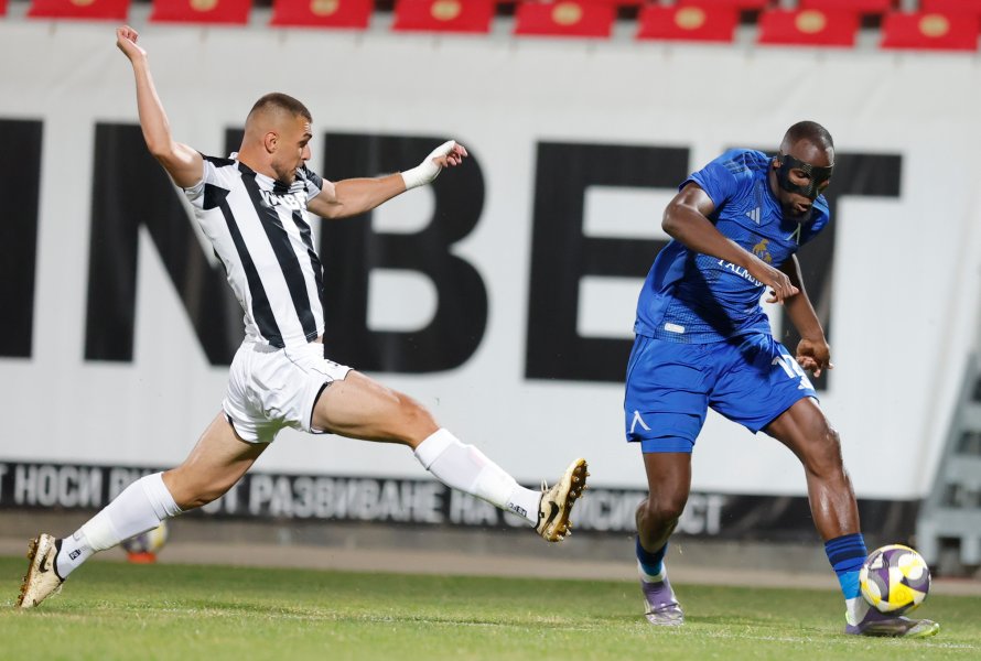 Локомотив Пловдив Левски1